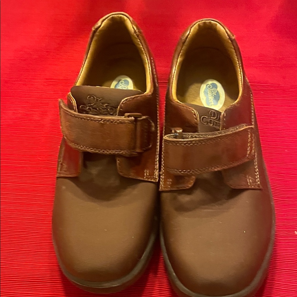 Brown women’s Shoes